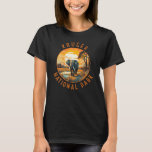 T-shirt Parc national de Kruger Afrique du Sud Elephant Re<br><div class="desc">Conception d'oeuvres vectorielles Kruger. Le parc national Kruger,  situé dans le nord-est de l'Afrique du Sud,  est l'une des plus grandes réserves de gibier d'Afrique. Sa forte densité d'animaux sauvages comprend les Big 5 : lions,  léopards,  rhinocéros,  éléphants et buffles.</div>