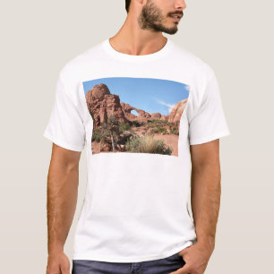 T-shirt Parc national de voûtes, près de Moab, l'Utah,