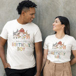T-shirt Parent agricole de la fille d'anniversaire<br><div class="desc">Un mignon t-shirt d'anniversaire parent barnyard avec d'adorables animaux de ferme,  dont une vache,  une chèvre,  un cochon,  un mouton,  un âne,  un cheval,  un lapin,  un canard et un coq,  et le dicton "parent de la fille d'anniversaire".</div>