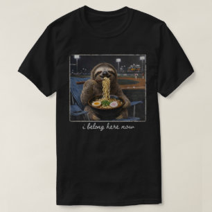 T-shirt Paresseux drôle mangeant des ramen dans un stade d