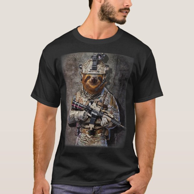 T-shirt Paresseux géant en commando de l'armée en équipeme (Devant)