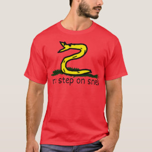 T-shirt Pas d'étape sur le Casquette Snek