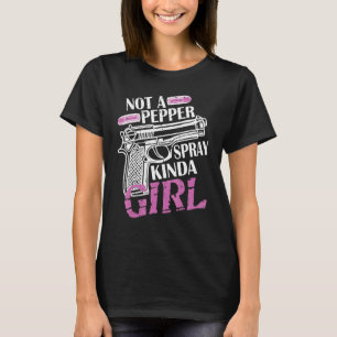 T-shirt Pas Le Poivre Spray Kinda Girl