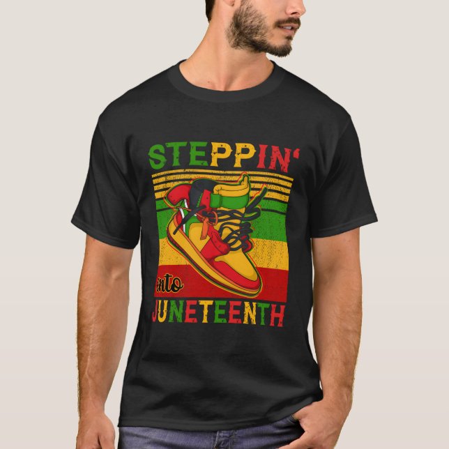 T-shirt Passer à la jonction de chaussures noirs afro-amér (Devant)