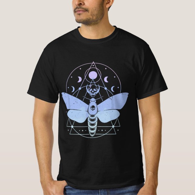 T-shirt Pastel Goth Moth Moon Wiccan Crescent Skull  (Devant)