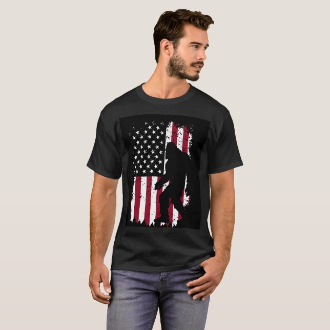 T-shirt Patriotic Bigfoot American Flag (Devant entier)