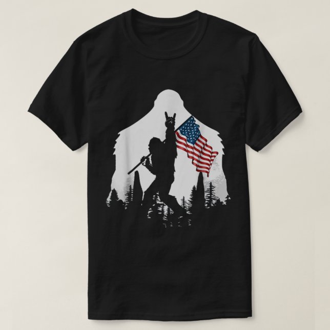 T-shirt Patriotic Bigfoot Silhouette Art (Design devant)