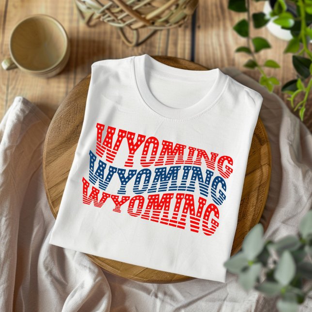 T-shirt Patriotic Wyoming Red et Blue Boho (Créateur téléchargé)