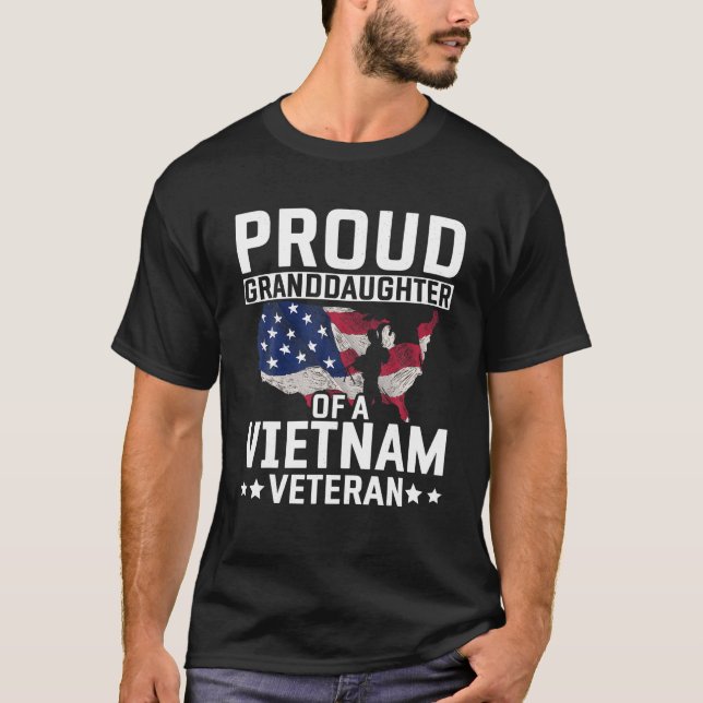 T-shirt Patriotique Fier Grandgirl US Drapeau Vietnam Vete (Devant)