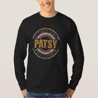 T-shirt Patsy Les Femmes Le Mythe La Légende Prénom Pat