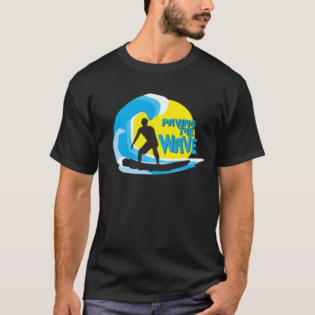 T-shirt Pavage du surfer chargé par vague 1 (Devant)