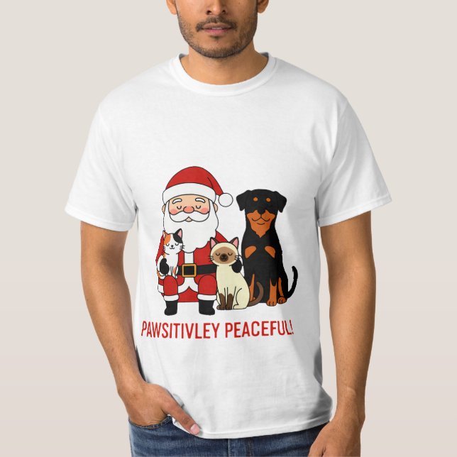 T-shirt Pawsitively Peaceful: Santa’s Serene Pet Moment (Devant)