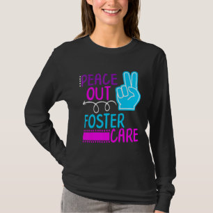 T-shirt Peace Out Soins d'accueil Enfants Adoption moderne