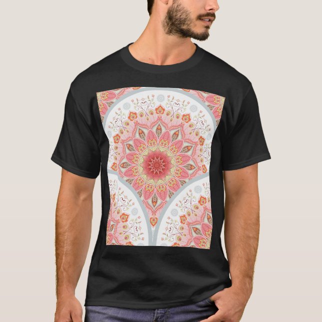 T-shirt Peacock Feathers, Floral Round Ornament. (Devant)