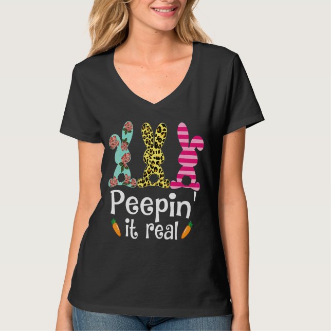 T-shirt Peepin' It Real Cute Rabbit Graphic (Devant)