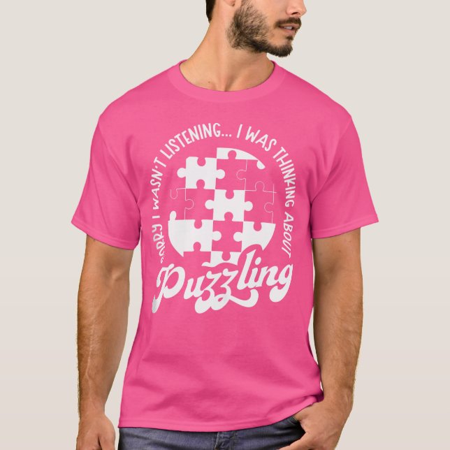 T-shirt Penser à l'énigme du puzzle étonnant (Devant)