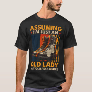 T-shirt Penser Que Je Suis Juste Une Vieille Dame Était Vo