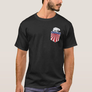 T-shirt Peping Donald Trump Shirt Funny Trump Pocket Graph