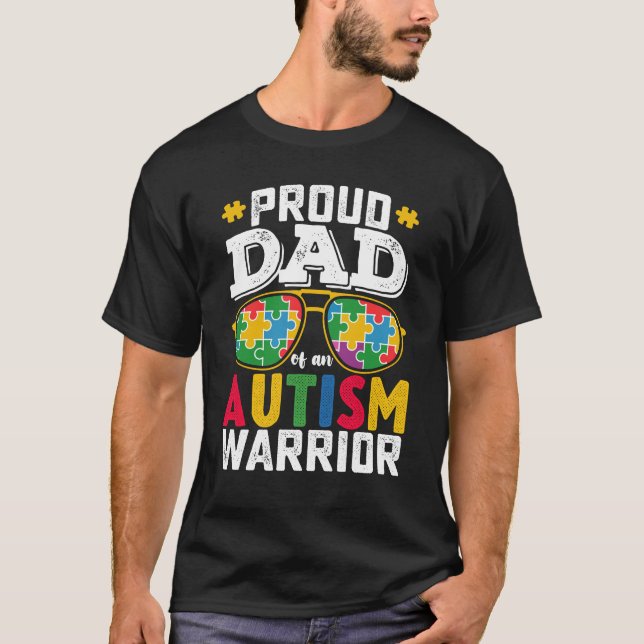 T-shirt Père Fière D'Une Famille De Guerriers Autistes (Devant)