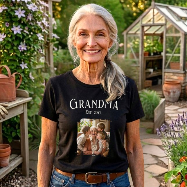 T-shirt Personalize Name Grandma Est Year Photo (Créateur téléchargé)