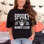 T-shirt Personnalisé Éffrayant Halloween Groupe College Pa<br><div class="desc">Découvrez l'esprit d'Halloween avec notre T-Shirt Éffrayant Halloween Group Personnalisé ! Conçu pour faire de votre groupe le centre de l'attention, cette chemise présente un design accrocheur de squelettes et de chauves-souris, parfait pour toute célébration d'Halloween. Que vous vous prépariez pour une fête universitaire, que vous coordonniez des tenues pour...</div>
