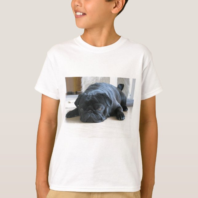 T-shirt Personnaliser le Carlin noir mignon Nom d'accessoi (Devant)