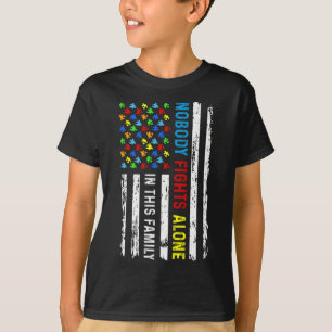 T-shirt Personne ne combat seul le drapeau américain Puzzl