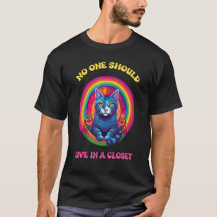 T-shirt Personne ne devrait vivre dans un placard LGBTQ Fi