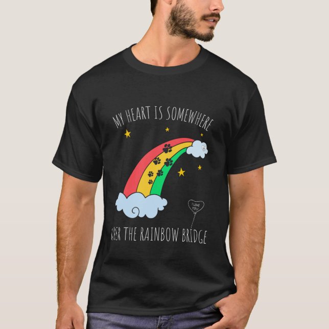 T-shirt Perte d'un chat chien bien-aimé. Thème du pont arc (Devant)