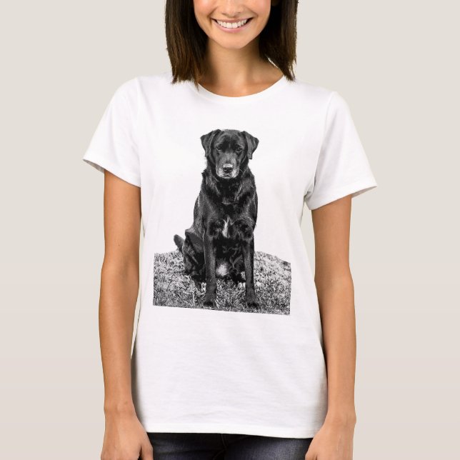 T-shirt Petit animal de compagnie de Chien Noir du Labrado (Devant)