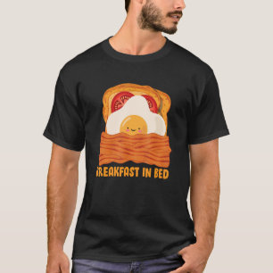 T-shirt Petit-Déjeuner En Motif Lit Avec Oeuf Frit Bacon O