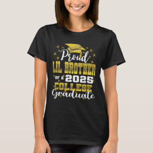 T-shirt Petit frère fier du diplômé universitaire de 2025
