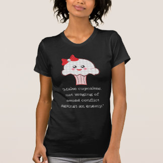 T-shirt Petit gâteau de crâne de Kawaii