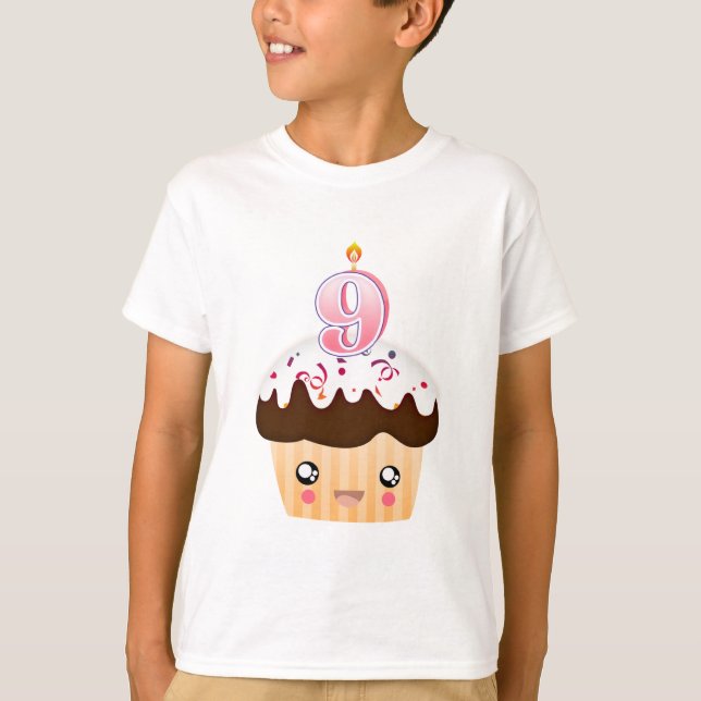 T-shirt Petit gâteau T - rose de 9 ans (Devant)
