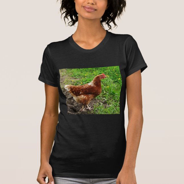 T-shirt Petit poulet rouge - couche libre d'oeufs de gamme (Devant)