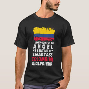 T-shirt Petite amie colombienne drôle et prétentieuse Drap