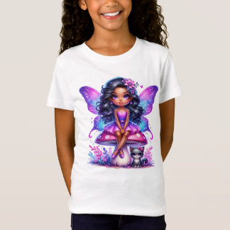 T-Shirt Petite fée violette assise sur un champignon