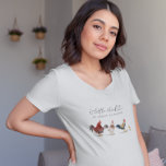 T-shirt Petite Maman En Chick À Être<br><div class="desc">T-shirt à thème poulet mignon pour votre baby shower ou votre grossesse. Illustration rustique du poulet et des coqs avec un poussin. Le texte dit "un petit poussin est sur le point de écloser."</div>