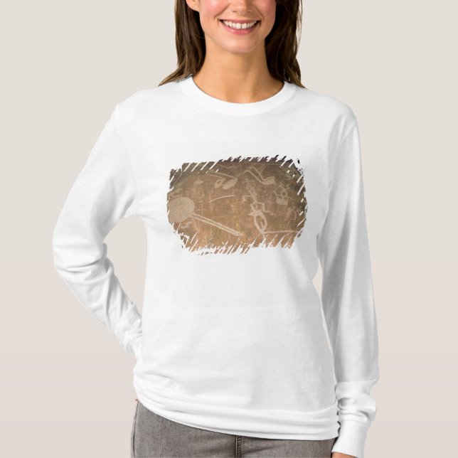 T-shirt Pétroglyphe découpée dépeignant des chiffres (Devant)