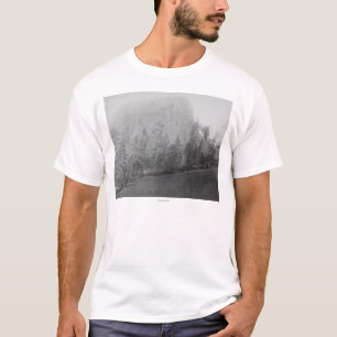 T-shirt Peu de champ et arbres de Beyod de butte de