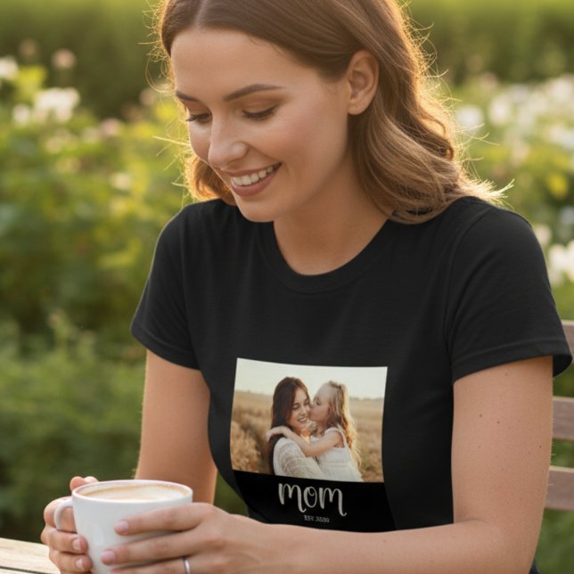 T-shirt photo avec le script établi par maman (Créateur téléchargé)