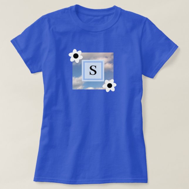 T-shirt Photo Ciel nuageux avec initiale dans cadre fleuri (Design devant)