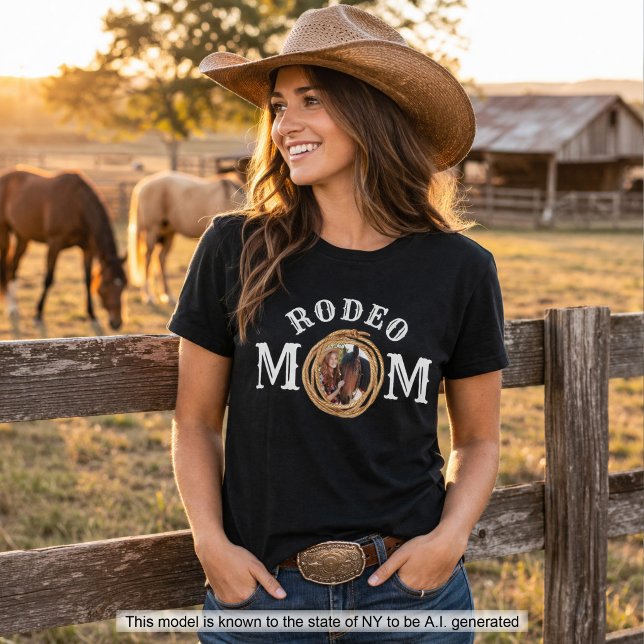 T-shirt Photo de maman du rodéo (Créateur téléchargé)