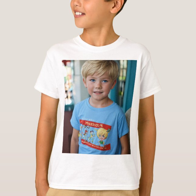 T-shirt photo d'un garçon de 6 ans, blonde, gamin, odieux (Devant)