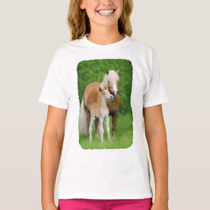 T-shirt Photo mignonne de maman de baiser de poulain de