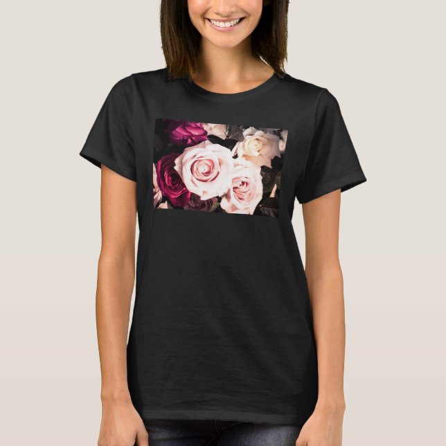 T-shirt Photographie de rose rose pastel florale (Devant)