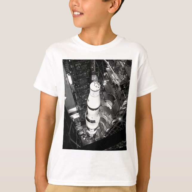 T-shirt Photographie noire et blanche vintage de Saturn V (Devant)