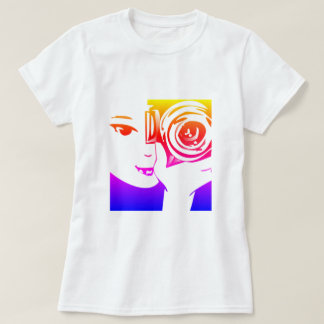 T-shirt photographique coloré