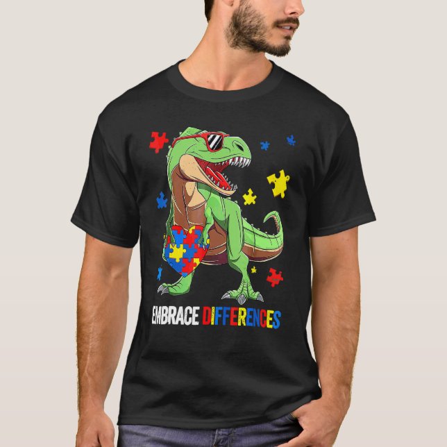 T-shirt Pièce de puzzle Autisme T Rex Dinosaure Embrasser  (Devant)