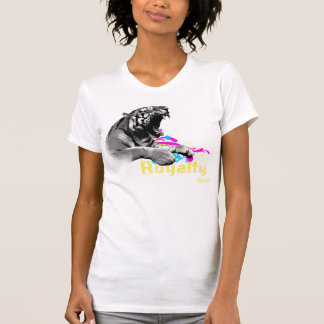 T-shirt Pièce en t détruite par dames de tigre de
